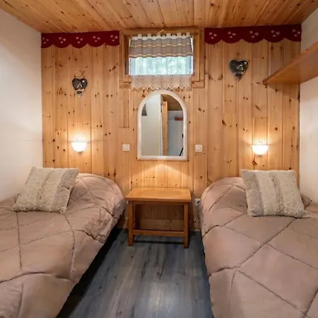 Casa-tour Du Merle N° 2 シャレー