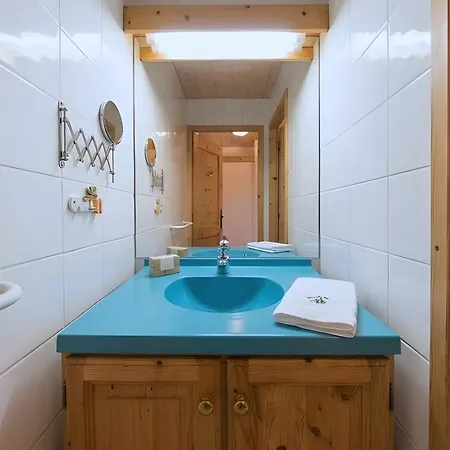 Casa-tour Du Merle N° 2 Шале *